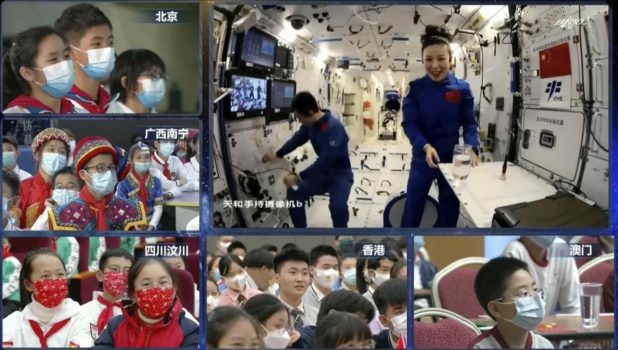 astronauti cinesi