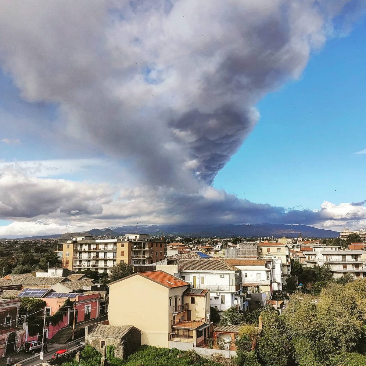 eruzione etna 14 dicembre