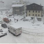 Maltempo in Toscana: tanta neve all’Abetone, auto bloccate sulle strade nel Pistoiese – FOTO e VIDEO