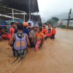 Il Tifone Rai si abbatte sulle Filippine: alluvioni e frane, almeno 24 morti e oltre 300mila evacuati [FOTO]