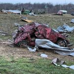 USA, tornado senza precedenti: a Mayfield più di 100 morti, “è un’apocalisse” – FOTO