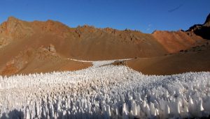 Penitentes-di-ghiaccio-Argentina