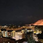“Giornata campale” per gli incendi in Piemonte: bruciano i boschi nel Verbano, minacciate le case a Gurro – FOTO