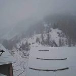 Maltempo, al via il peggioramento di San Valentino: la neve imbianca Bersezio, Prato Nevoso e Limone Piemonte [FOTO]