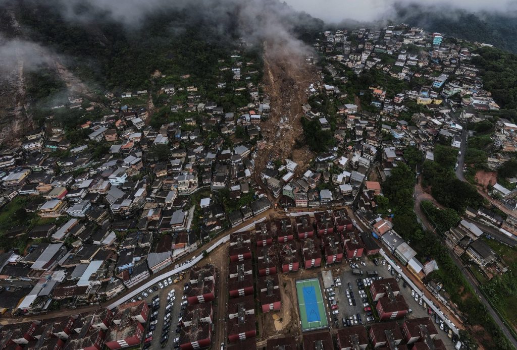 Alluvione brasile petropolis