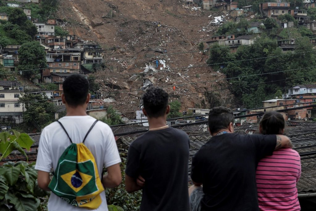 Alluvione brasile petropolis