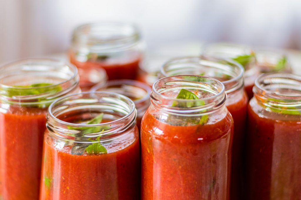 bottiglie pomodoro salsa