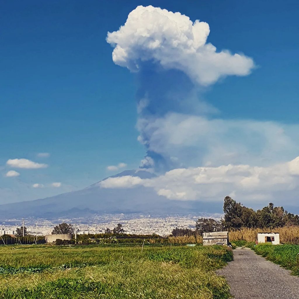 eruzione etna oggi
