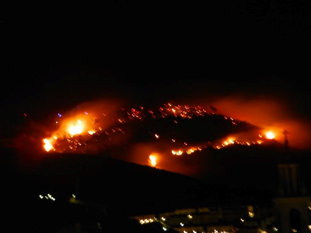 incendio monte moro genova