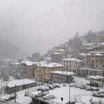 Maltempo, al via il peggioramento di San Valentino: la neve imbianca Bersezio, Prato Nevoso e Limone Piemonte [FOTO]