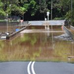 Maltempo, nuove inondazioni flagellano l’Australia orientale: 2 morti e migliaia di evacuati | FOTO