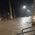 Maltempo Francia, piogge torrenziali nell’Hérault: fiumi esondati e venti di 100km/h, danni | FOTO e VIDEO