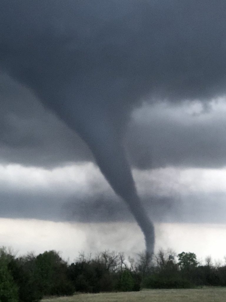 tornado kansas