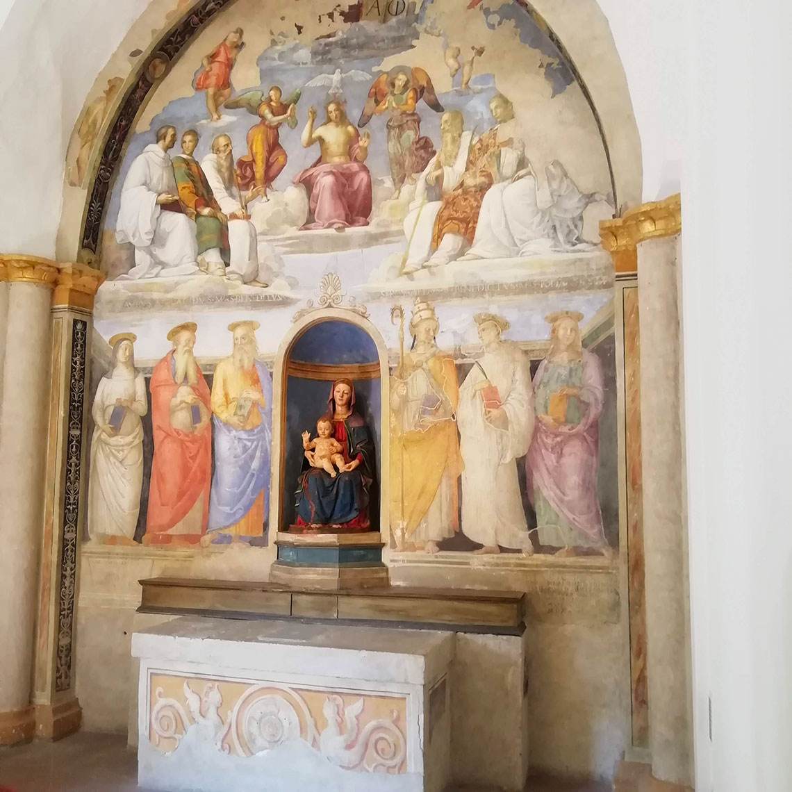 affreschi umbria enea