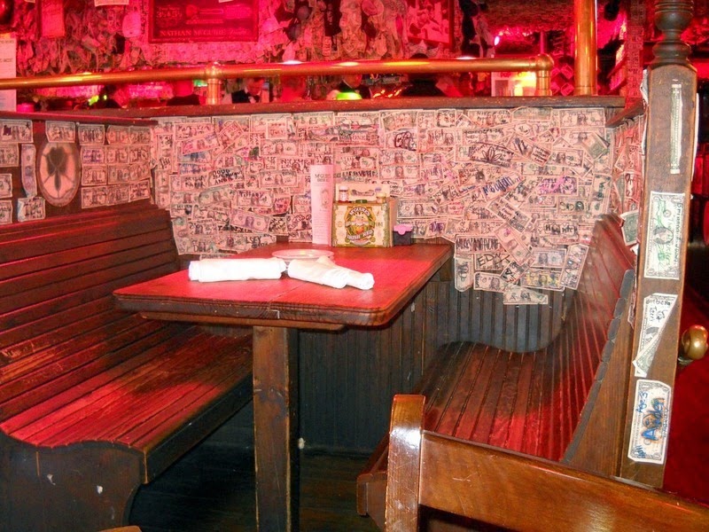 dollari pareti mcguire pub