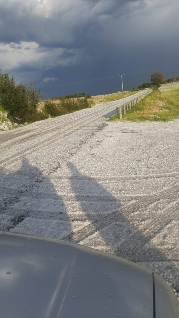 maltempo grandine Casalnuovo Monterotaro puglia