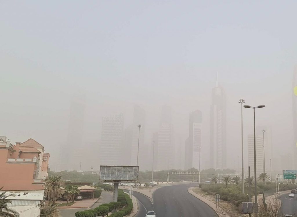 tempesta di sabbia kuwait