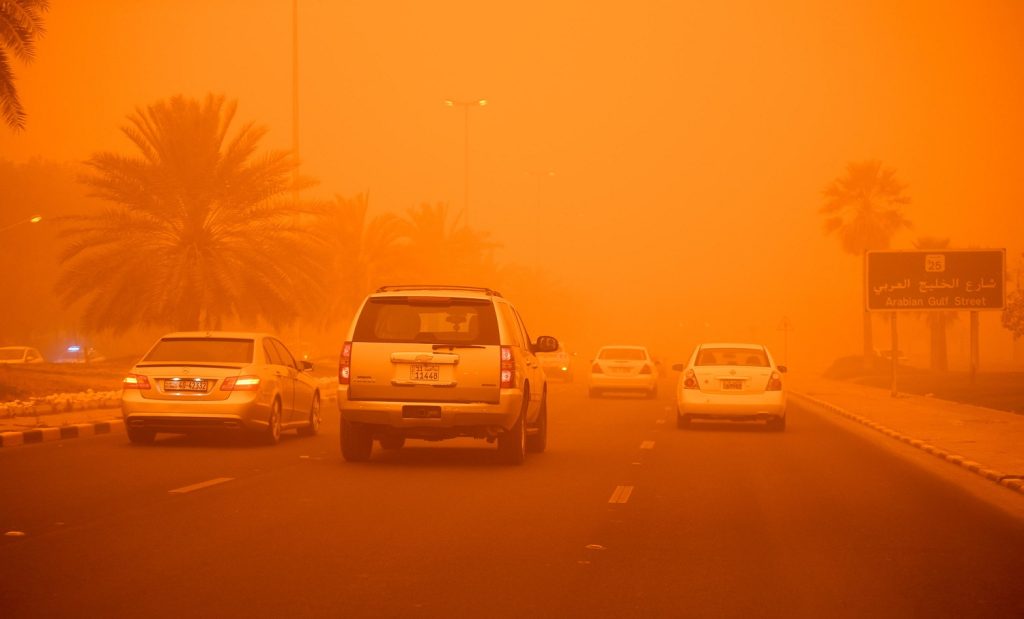 tempesta di sabbia kuwait