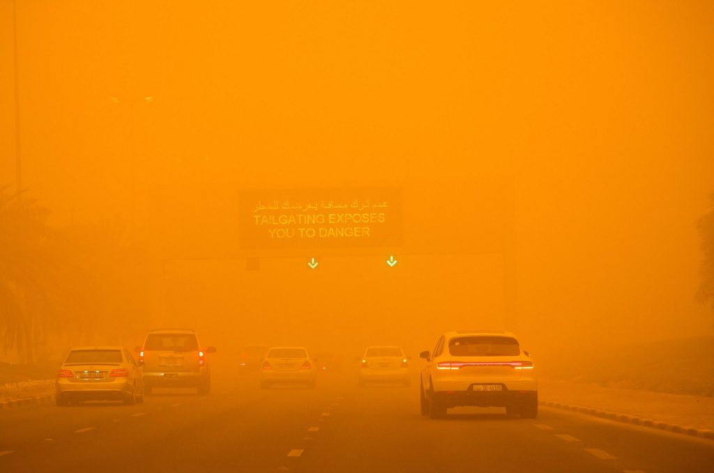 tempesta di sabbia kuwait