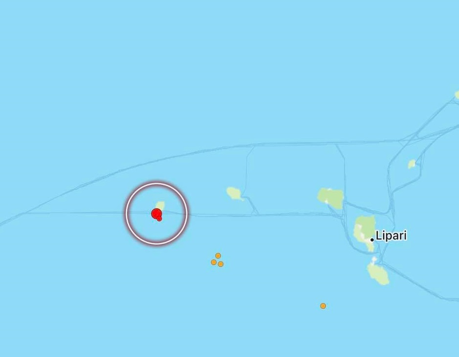terremoto eolie alicudi
