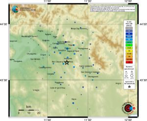 terremoto oggi toscana firenze
