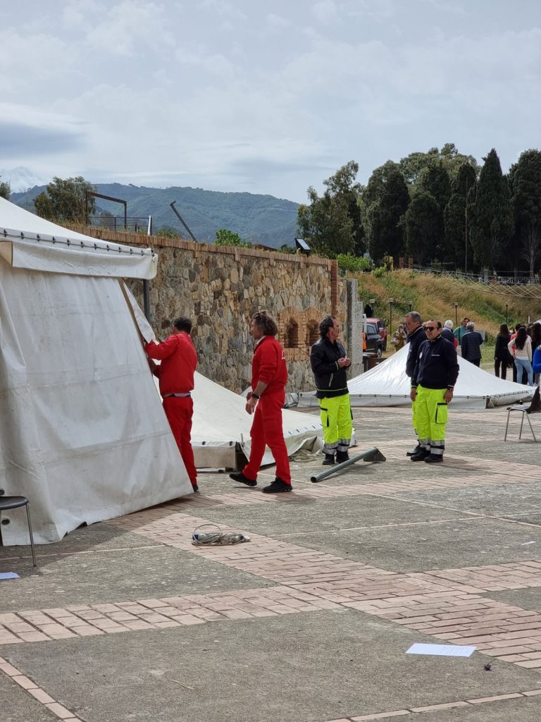 vento forte reggio calabria