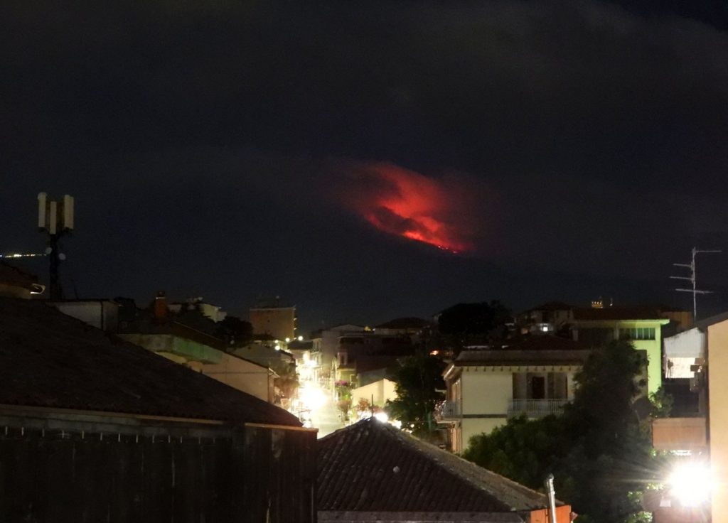 L'Etna da Tremestieri Etneo Boris Behncke
