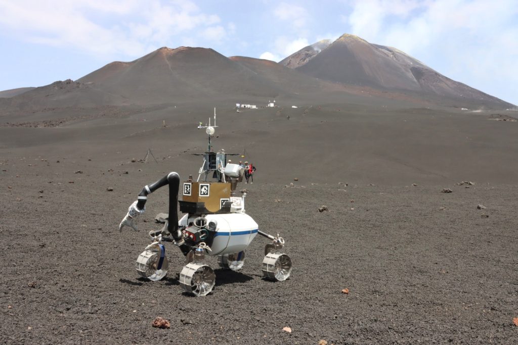 etna lander robot missione arches