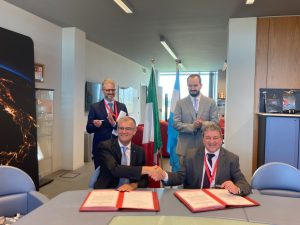 firma accordo Saccoccia ASI e Kulichevsky CONAE