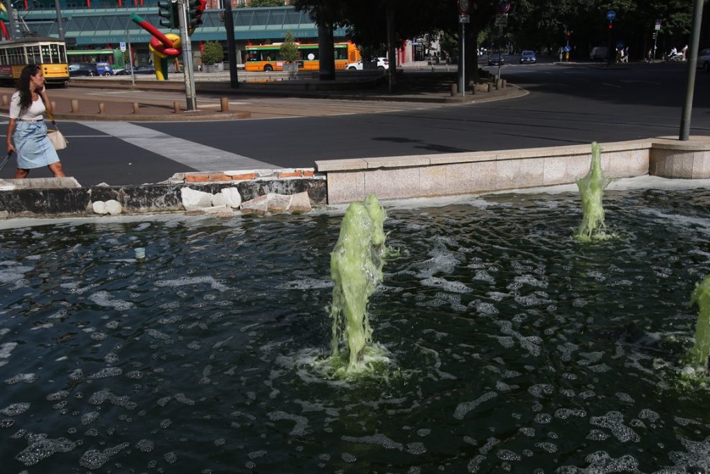 siccità fontane milano