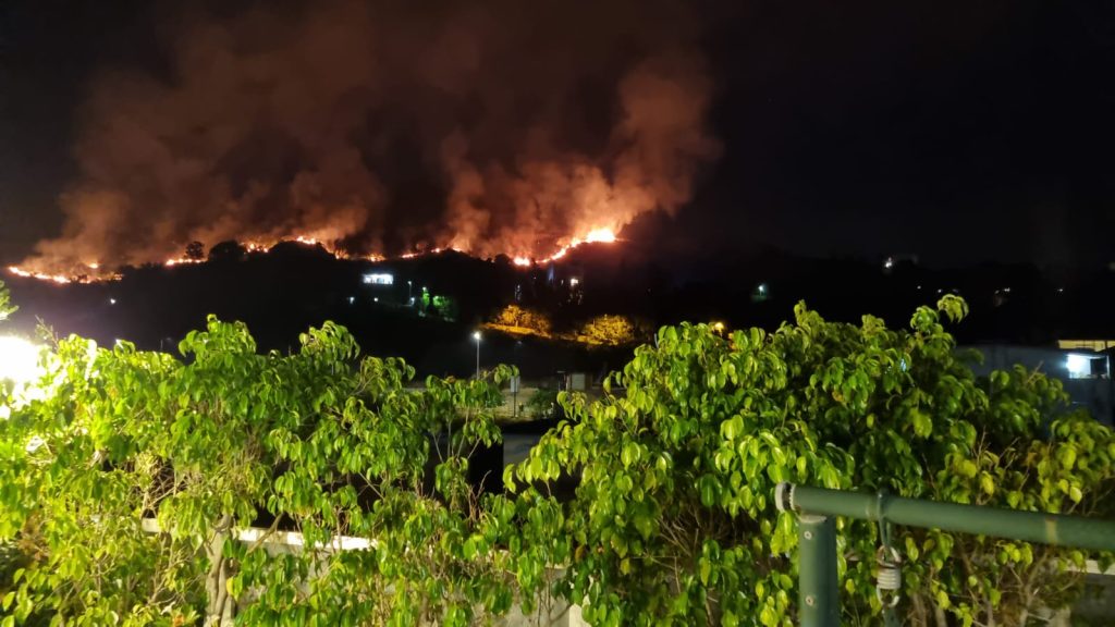 incendio collina pentimele