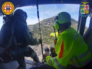 intervento soccorso alpino aeronautica militare sicilia