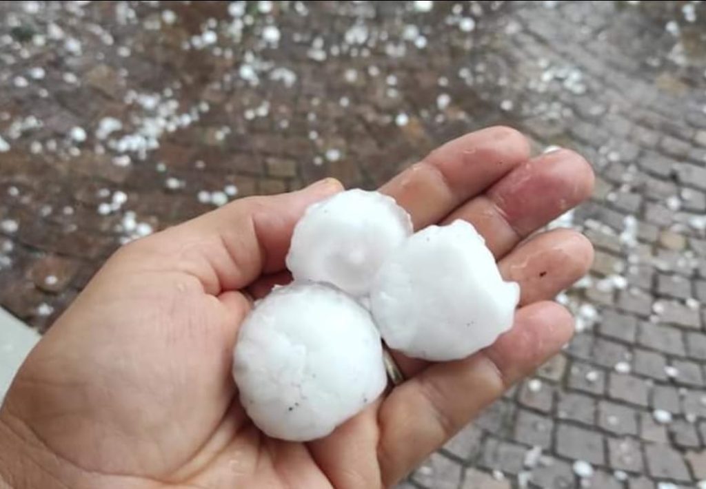 maltempo grandine forno canavese piemonte