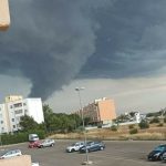 Maltempo in Puglia, almeno due tornado nel Salento: strage sfiorata a Novoli | VIDEO