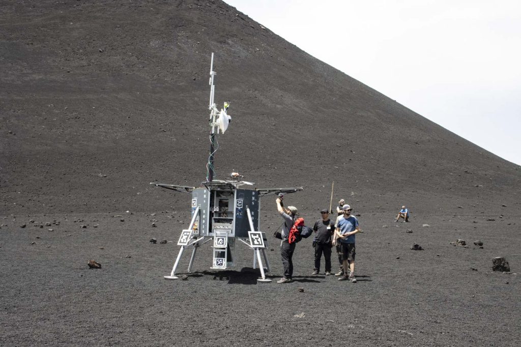 Missione Arches Etna rover lander