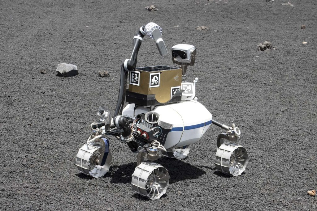 Missione Arches Etna rover lander