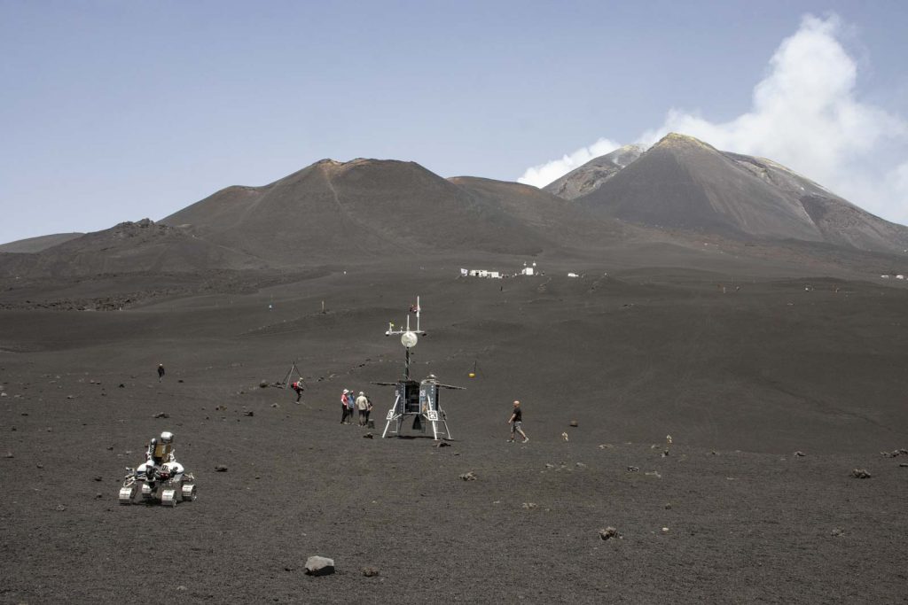 Missione Arches Etna rover lander