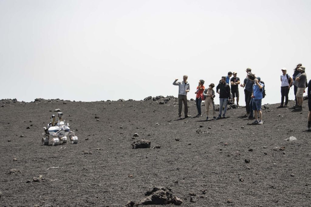 Missione Arches Etna rover lander