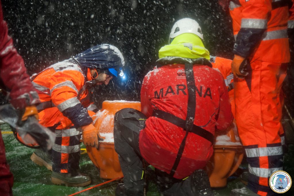 polo nord circolo polare artico marina militare