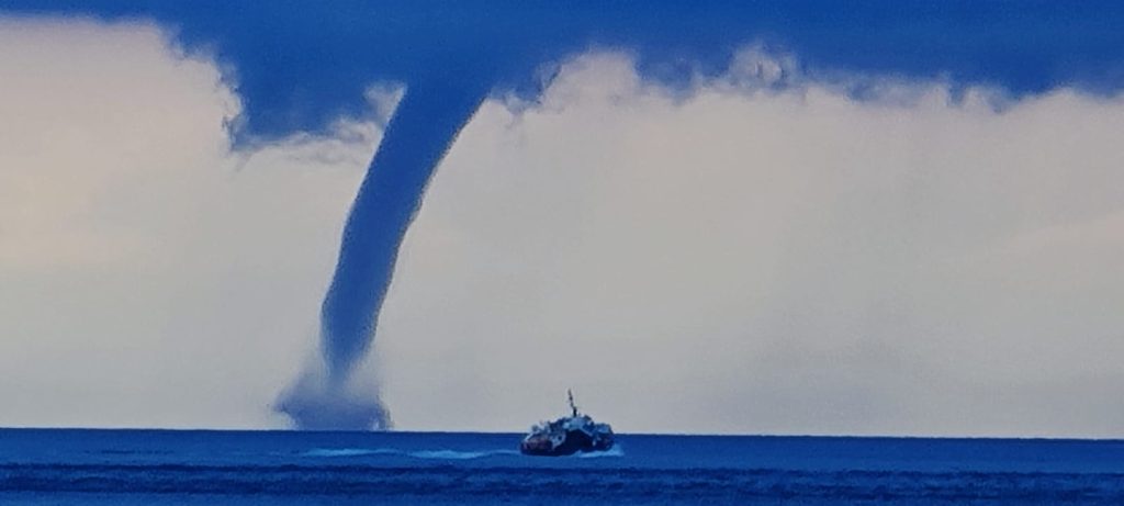 tornado capo vaticano