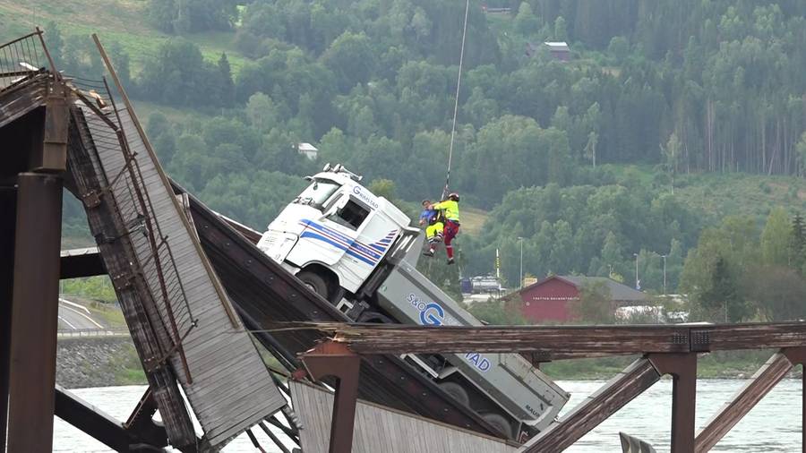 crollo ponte norvegia