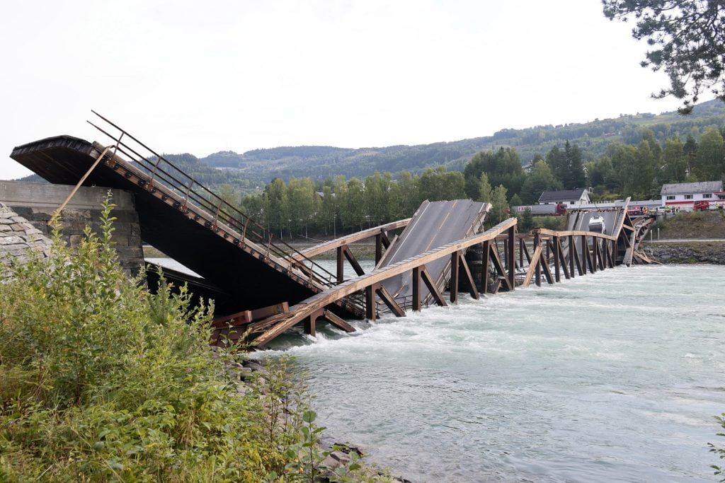 crollo ponte norvegia