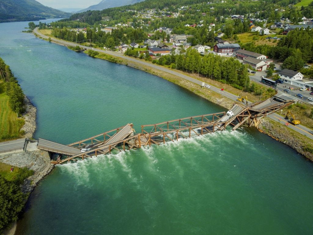 crollo ponte norvegia