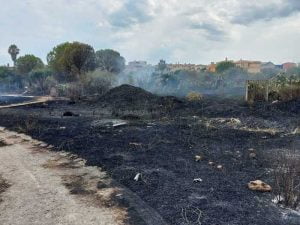 incendio monserrato sardegna