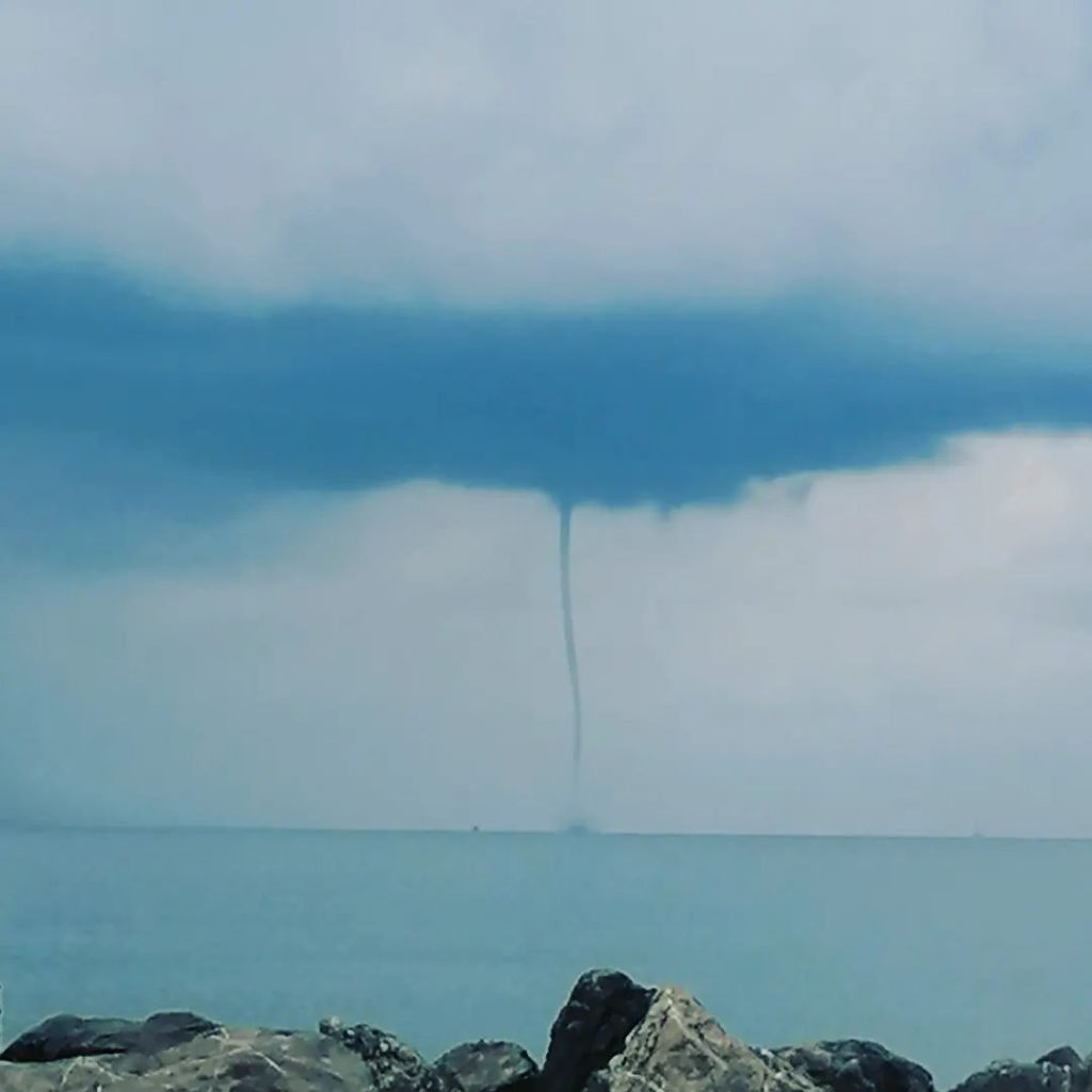 tornado sul litorale campano