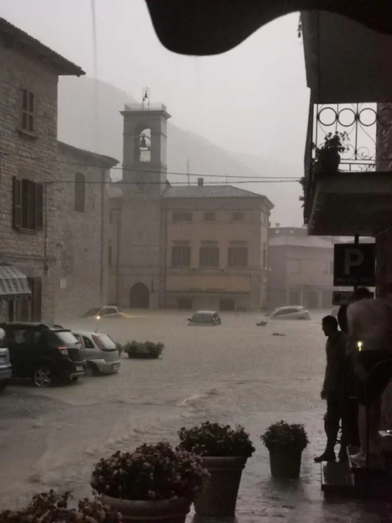 alluvione cantiano marche