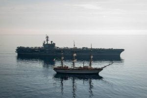 amerigo vespucci portaerei George H.W. Bush