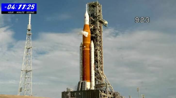 lancio space launch system artemis 1 