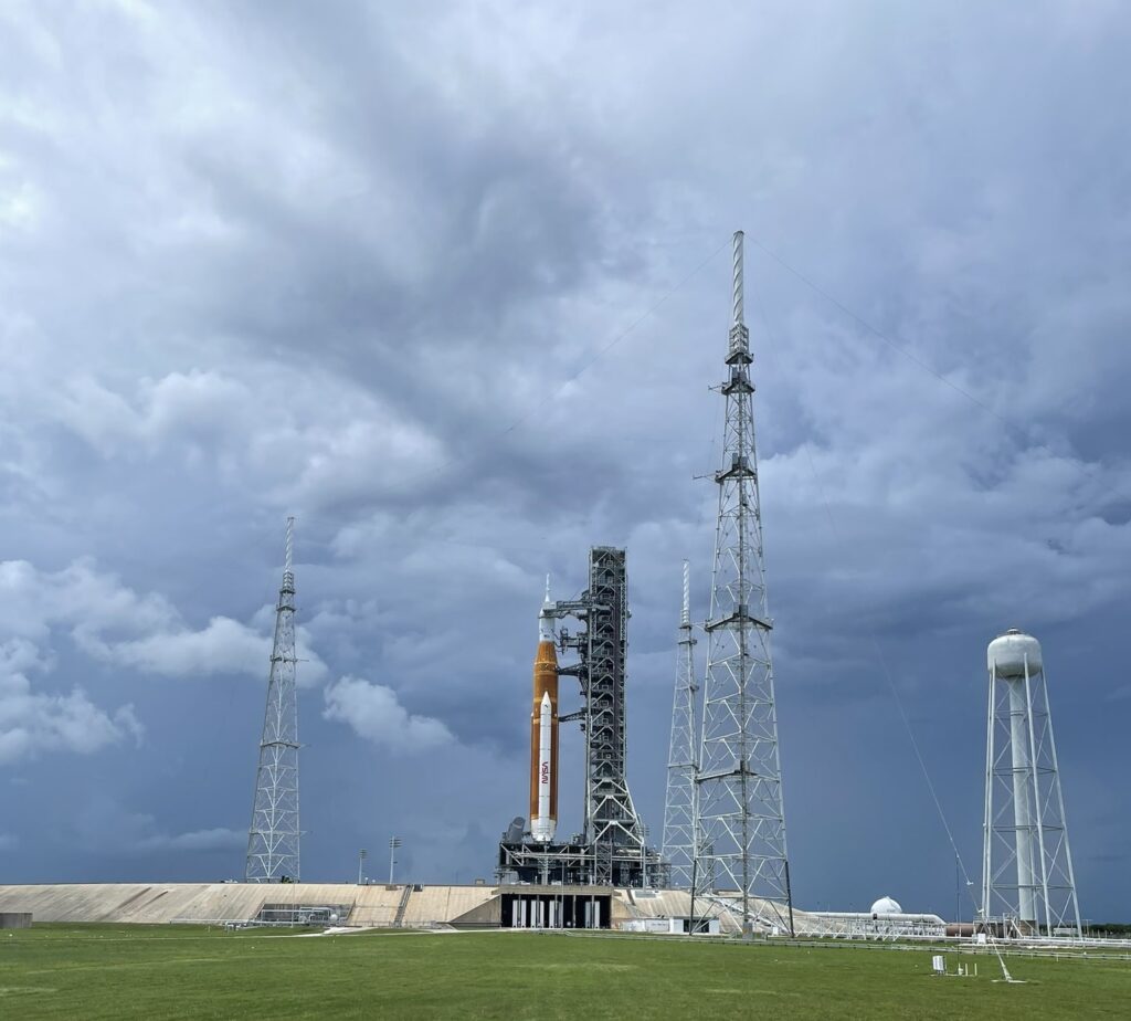sls artemis