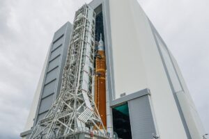 sls artemis vab